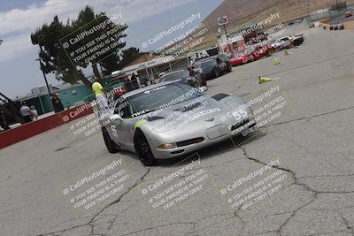 media/Jun-01-2025-CalClub SCCA (Sun) [[eae223c5dd]]/Around pit/